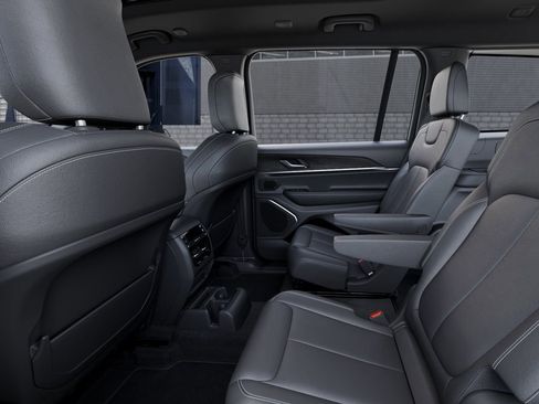 New 2026 Jeep Grand Cherokee L Limited AWD/4WD image 23