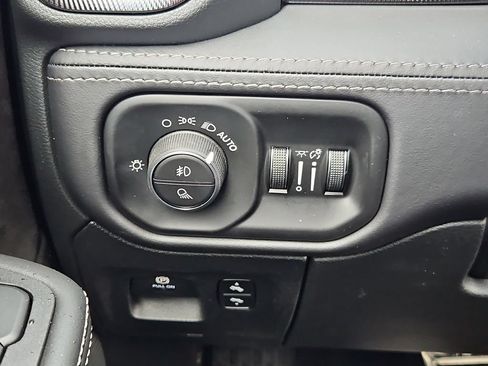 New 2026 RAM 1500 RHO w/ RHO Level 1 Equipment Group AWD/4WD image 18