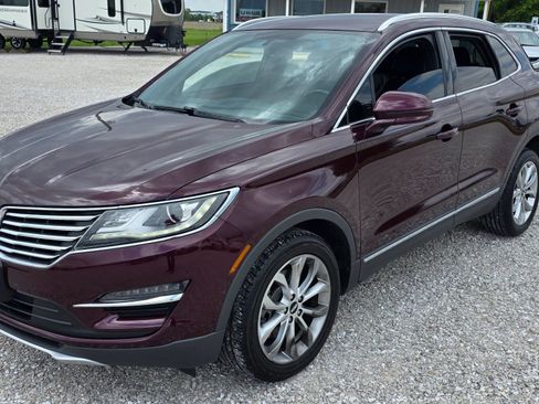 Used 2017 Lincoln MKC Select w/ Select Plus Package FWD image 7