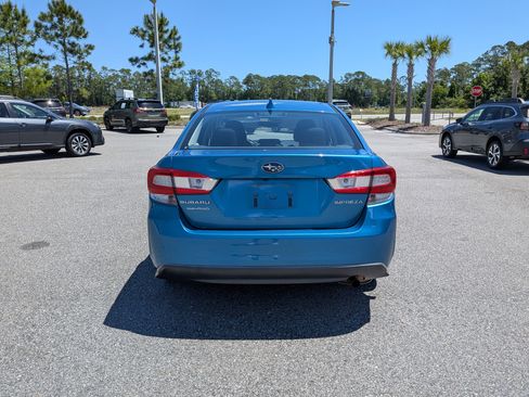 Used 2018 Subaru Impreza 2.0i Premium image 5