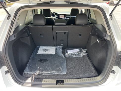 New 2026 Volkswagen Taos SEL AWD/4WD image 13