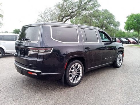 Used 2023 Jeep Grand Wagoneer Series II w/ Convenience Group III image 5