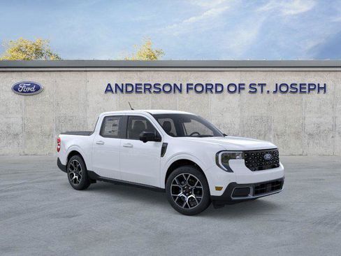 New 2026 Ford Maverick Lariat w/ 4K Tow Package AWD/4WD image 7