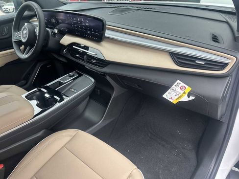 New 2026 Buick Enclave Preferred w/ Power Package AWD/4WD image 29