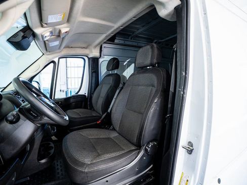 Used 2023 RAM ProMaster 2500 image 29