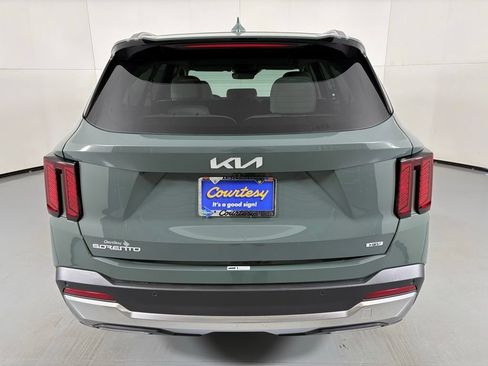 New 2026 Kia Sorento EX AWD/4WD image 7