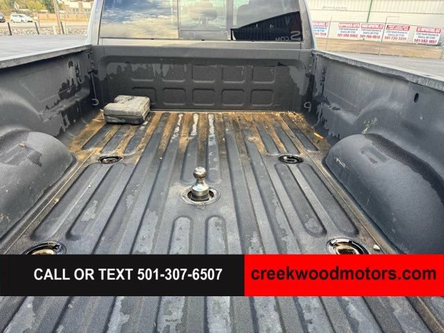 Used 2024 RAM 3500 Tradesman w/ Chrome Appearance Group AWD/4WD image 17