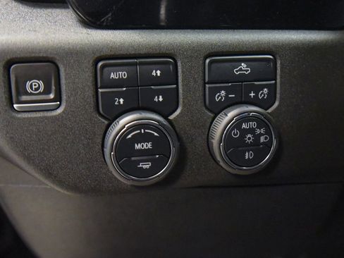 Used 2023 Chevrolet Silverado 1500 RST w/ Max Trailering Package AWD/4WD image 20