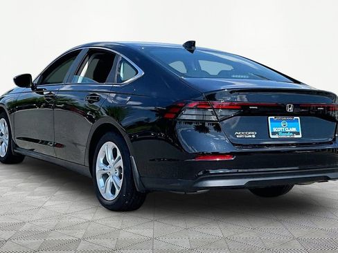 Used 2025 Honda Accord LX image 4