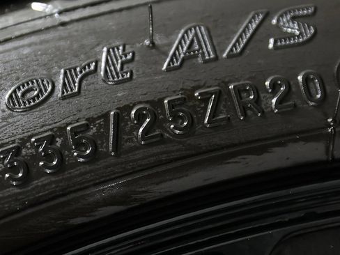 Used 2017 Chevrolet Corvette Z06 image 48