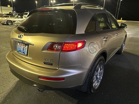 Used 2005 INFINITI FX35 AWD w/ (P01) Touring Pkg image 7