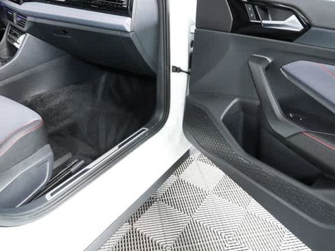 Certified 2025 Volkswagen Jetta GLI Autobahn FWD image 27
