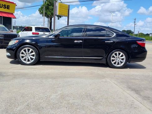 Used 2008 Lexus LS 460 RWD image 3