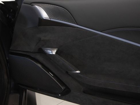 Used 2022 Ferrari Roma image 42