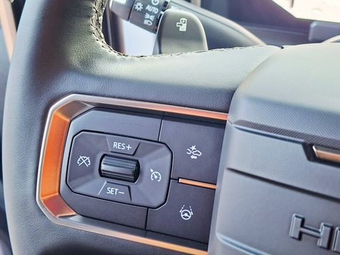Used 2025 GMC Hummer EV 2X AWD/4WD image 29