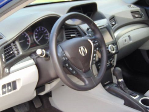 Used 2017 Acura ILX FWD image 15