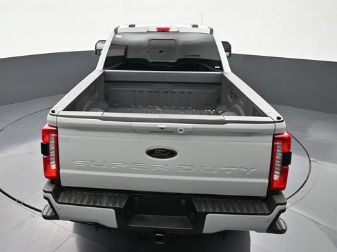 Used 2025 Ford F250 Lariat w/ Lariat Ultimate Package AWD/4WD image 18