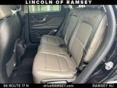 Used 2023 Lincoln Corsair AWD image 21