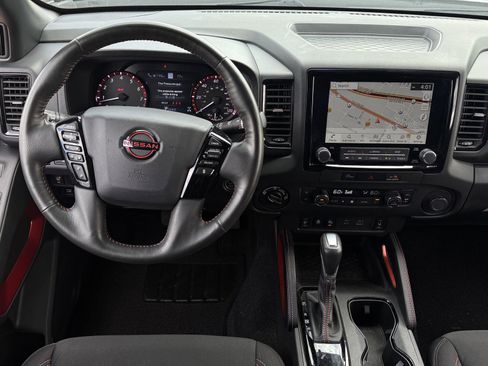 Used 2024 Nissan Frontier PRO-4X w/ Pro Convenience Package image 13