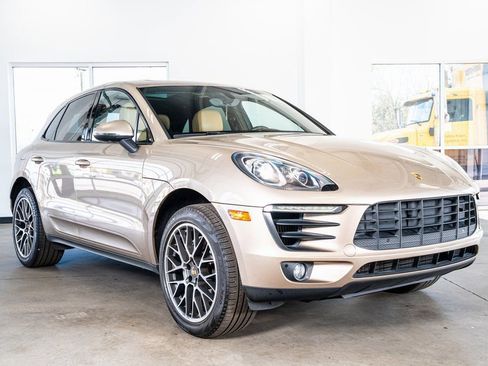 Used 2016 Porsche Macan S image 4