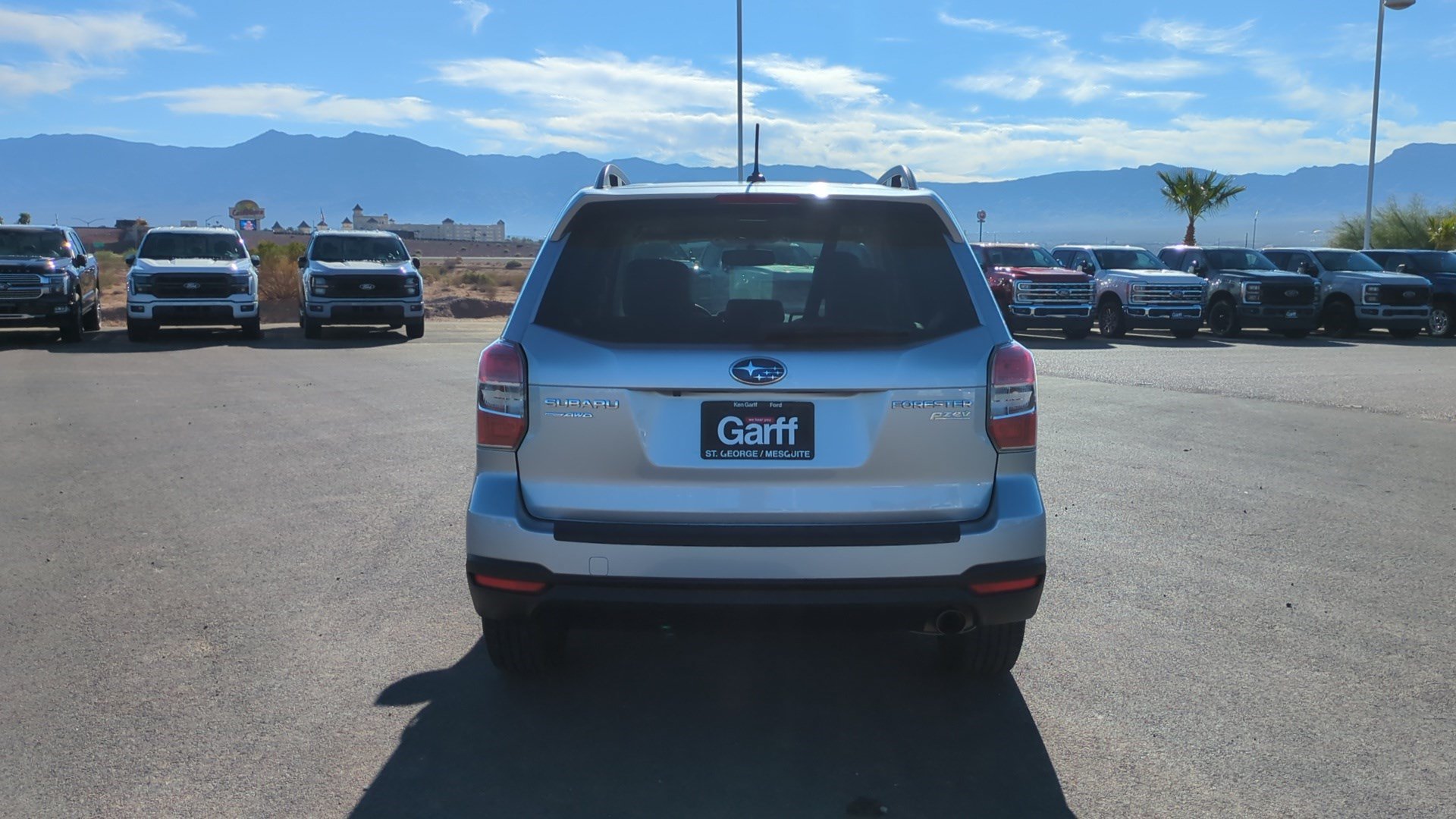 Used 2014 Subaru Forester 2.5i Touring w/ Popular Package #2 AWD/4WD image 5