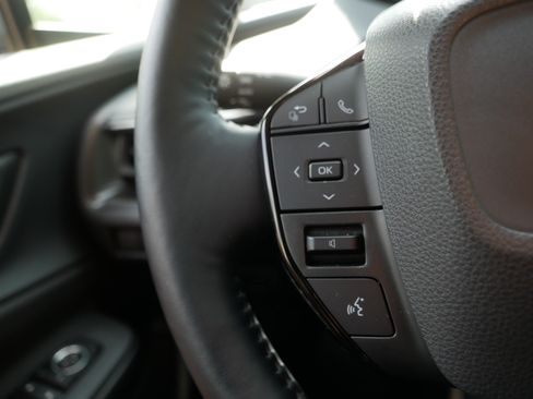 Used 2026 Toyota Prius AWD image 28