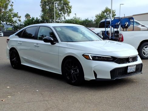 Used 2026 Honda Civic Sport image 3