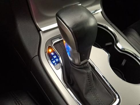 Used 2018 Jeep Grand Cherokee Altitude AWD/4WD image 17