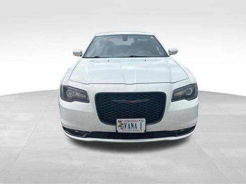 Used 2022 Chrysler 300 S RWD image 17