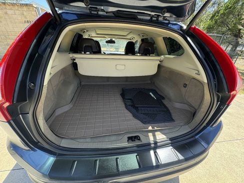 Used 2012 Volvo XC60 T6 AWD/4WD image 14