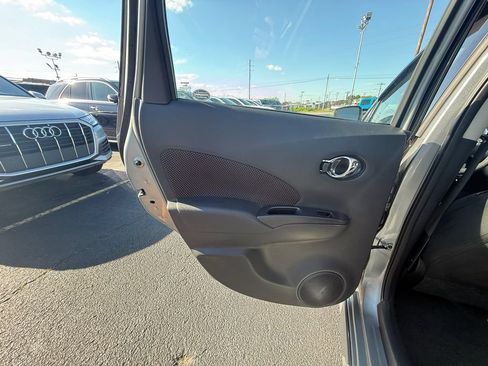 Used 2015 Nissan Versa Note SR w/ Interior Illumination Package FWD image 18