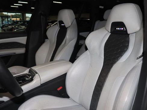 Used 2020 BMW X5 M Competition w/ Executive Package AWD/4WD image 28