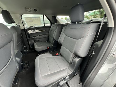 New 2026 Ford Explorer Active AWD/4WD image 32