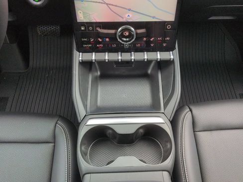 New 2026 GMC Terrain Elevation w/ Elevation Premium Package AWD/4WD image 13