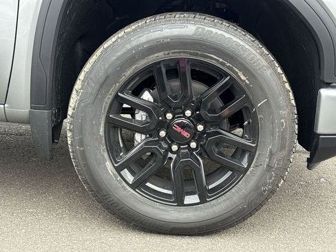 New 2026 GMC Sierra 1500 Elevation image 12