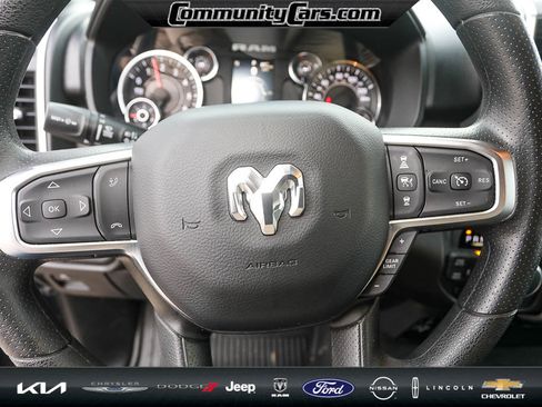 Used 2025 RAM 1500 Big Horn image 16