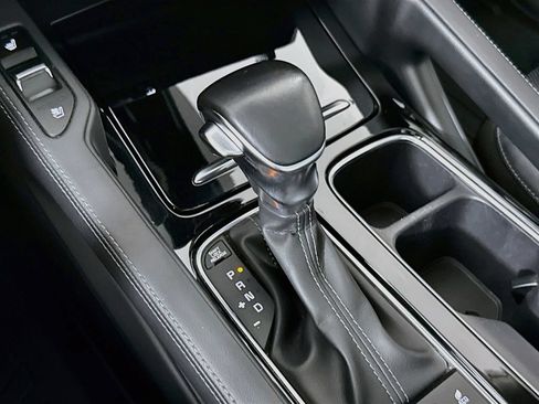 Used 2022 Kia Telluride SX w/ Nightfall Edition Package AWD/4WD image 17