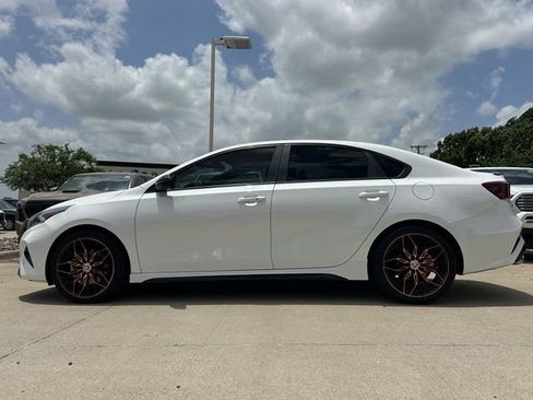 Used 2023 Kia Forte GT FWD image 2