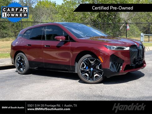 Used 2024 BMW iX xDrive50 w/ Sport Package AWD/4WD image 1