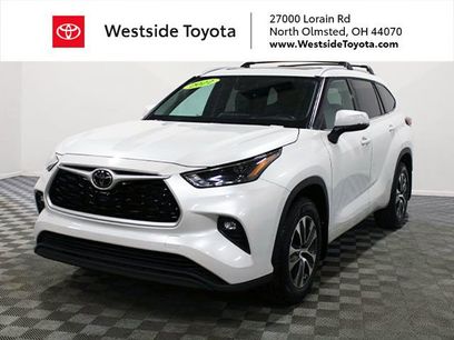 Used 2022 Toyota Highlander XLE