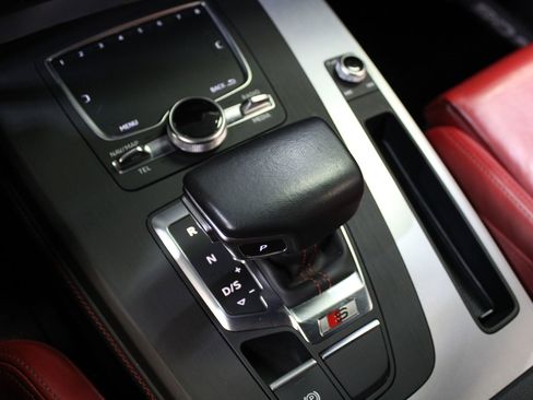Used 2020 Audi SQ5 Prestige w/ Prestige Package AWD/4WD image 37