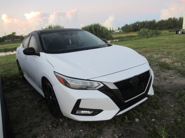 Used 2022 Nissan Sentra SR FWD image 1
