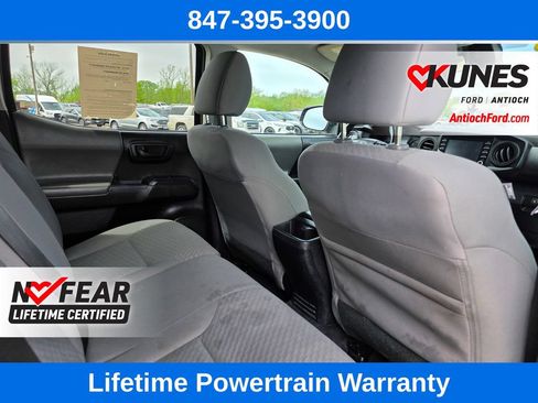 Used 2022 Toyota Tacoma SR AWD/4WD image 28