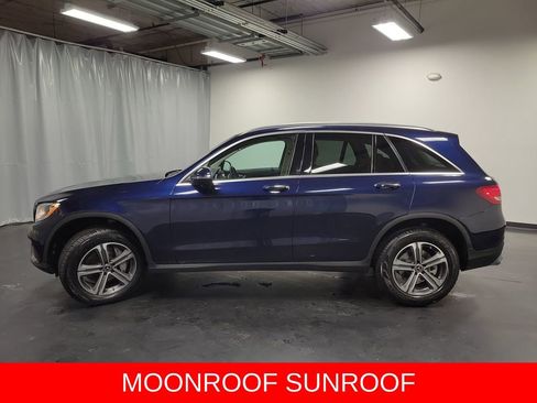 Used 2018 Mercedes-Benz GLC 300 4MATIC image 6