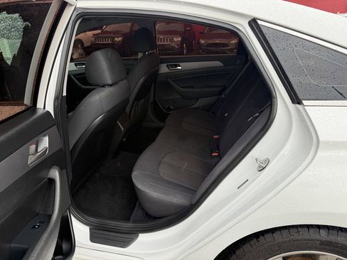 Used 2018 Hyundai Sonata SEL w/ Cargo Package image 19