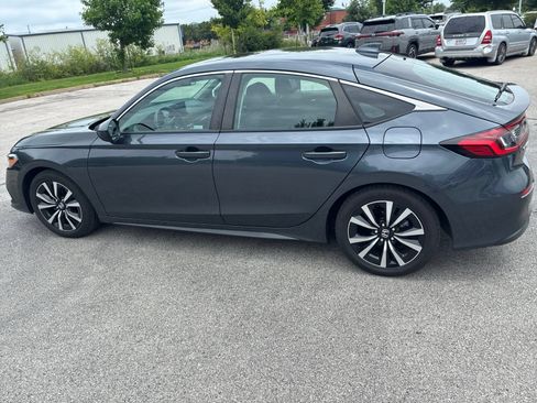 Used 2022 Honda Civic EX-L image 16