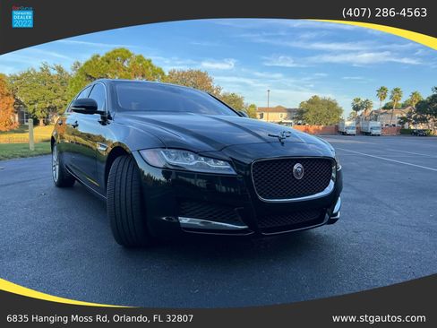 Used 2017 Jaguar XF Prestige image 8
