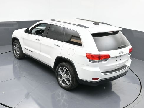 Used 2019 Jeep Grand Cherokee Limited image 34