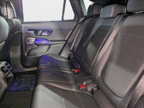 New 2026 Mercedes-Benz GLC 300 image 17