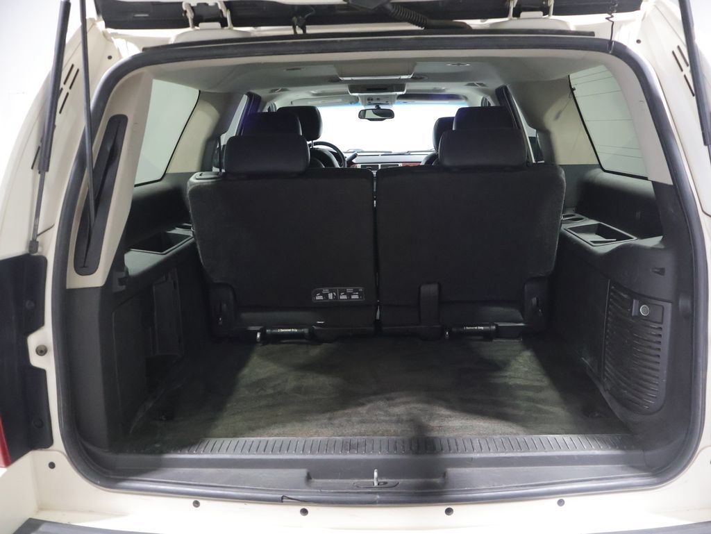 Used 2013 Chevrolet Suburban LTZ AWD/4WD image 9